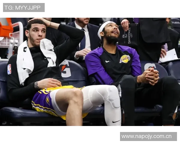 浓眉深度剖析崩盘原因错失关键投篮与频繁失误致鹈鹕逆转得分40分